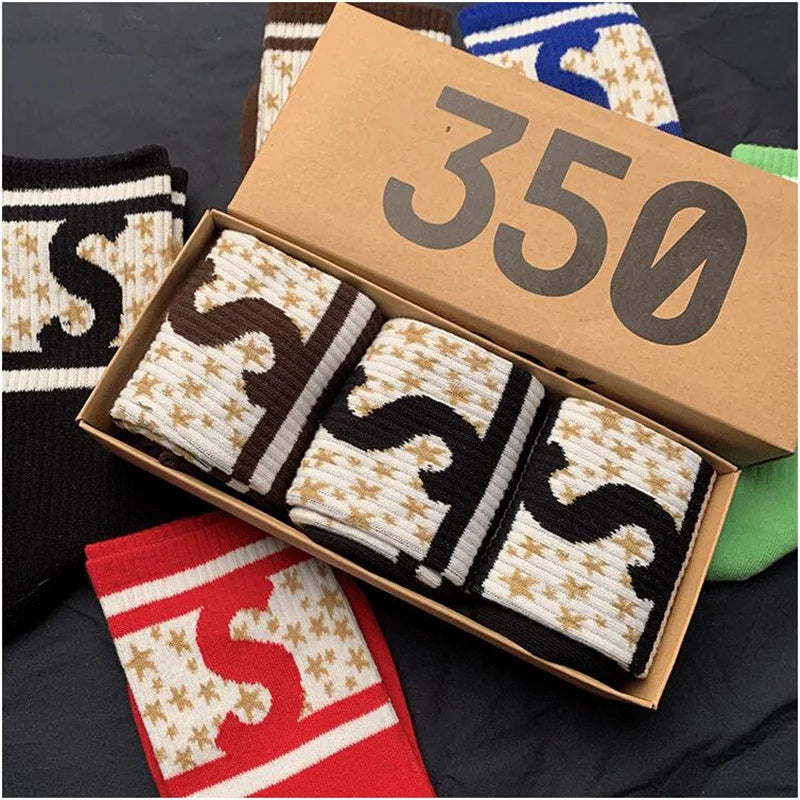 3 pairs of gift boxes Men's cotton sports socks couple models comfortable and interesting hip-hop trend letter cashew red